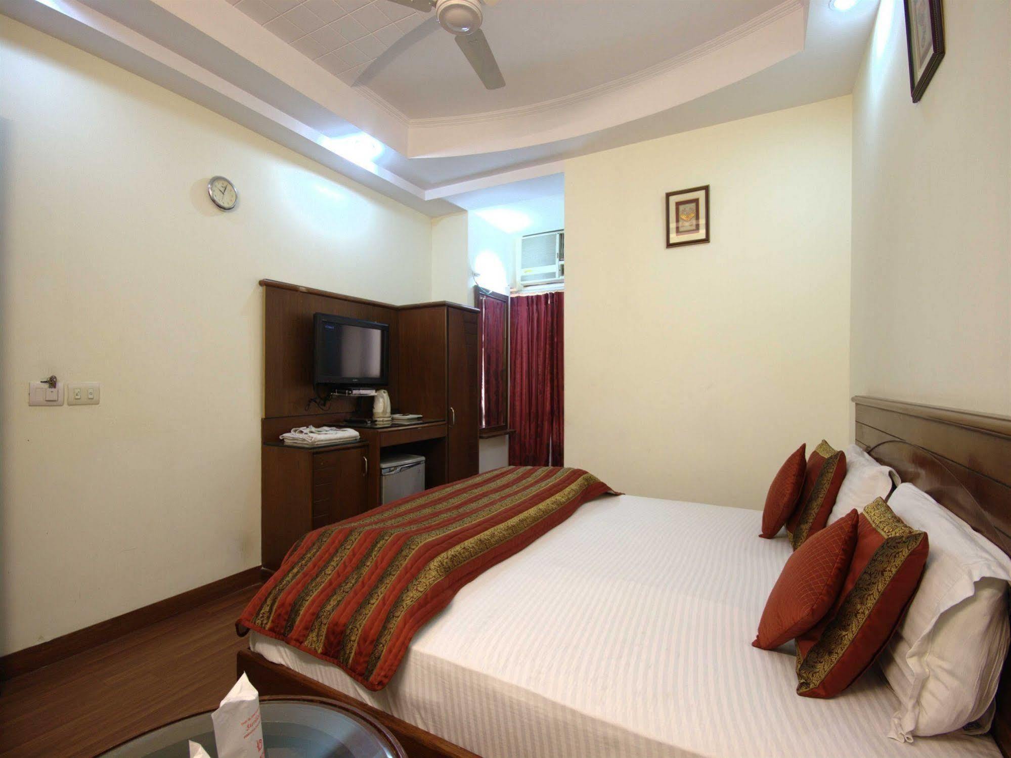 Hotel City Star - Free Airport Pickup Neu-Delhi Exterior foto